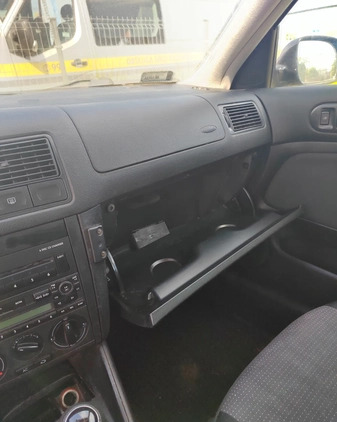 Volkswagen Golf cena 2000 przebieg: 265731, rok produkcji 2002 z Elbląg małe 154